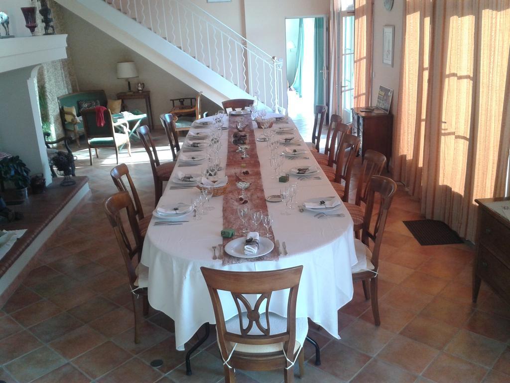 La Milane Bed & Breakfast Cabries Bagian luar foto