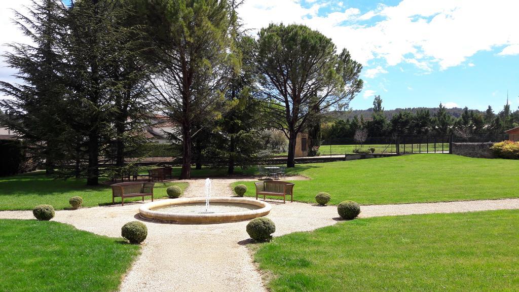 La Milane Bed & Breakfast Cabries Bagian luar foto