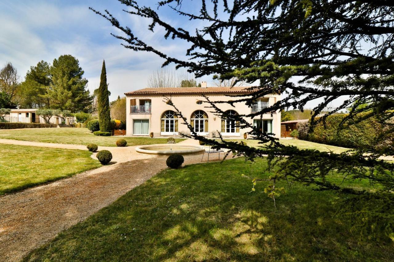 La Milane Bed & Breakfast Cabries Bagian luar foto