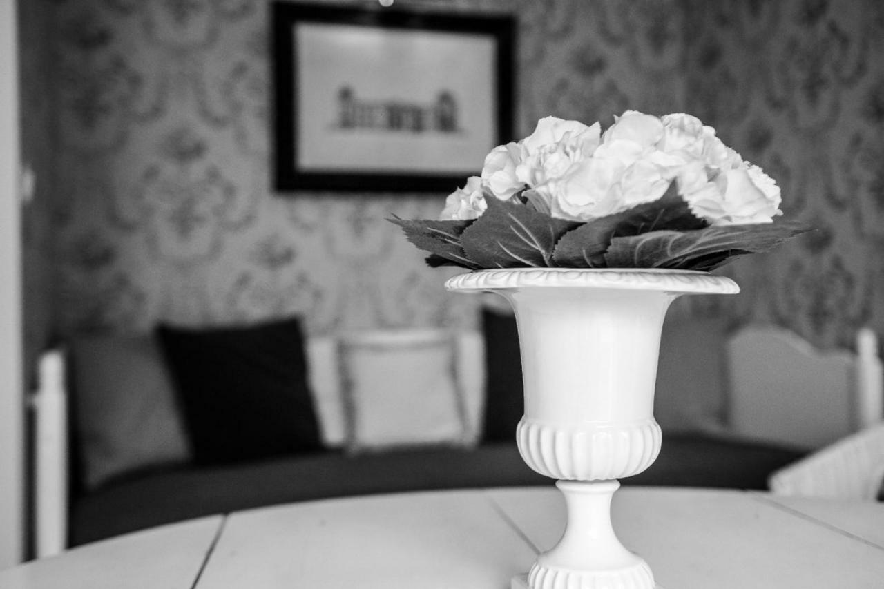 La Milane Bed & Breakfast Cabries Bagian luar foto