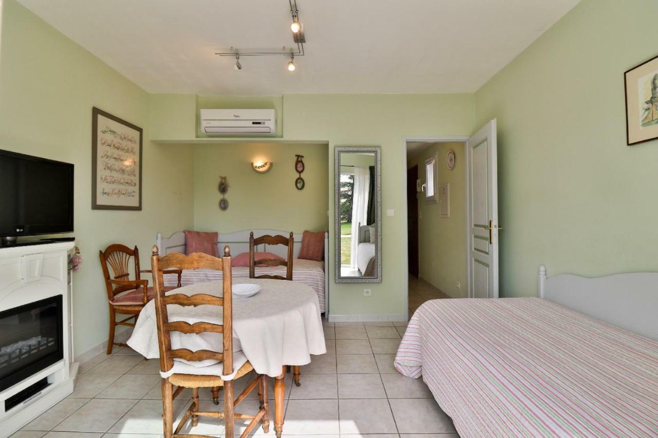 La Milane Bed & Breakfast Cabries Bagian luar foto