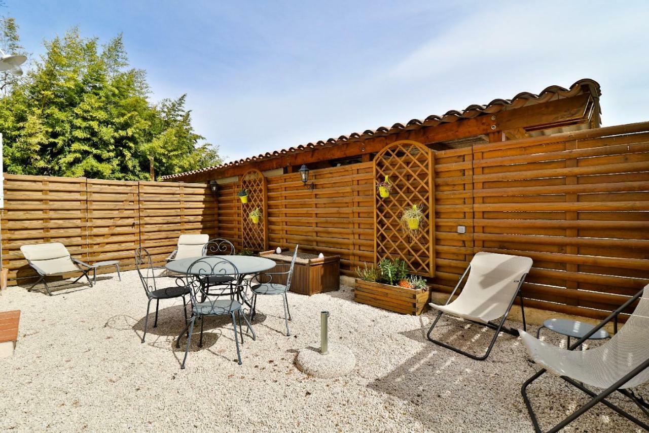 La Milane Bed & Breakfast Cabries Bagian luar foto