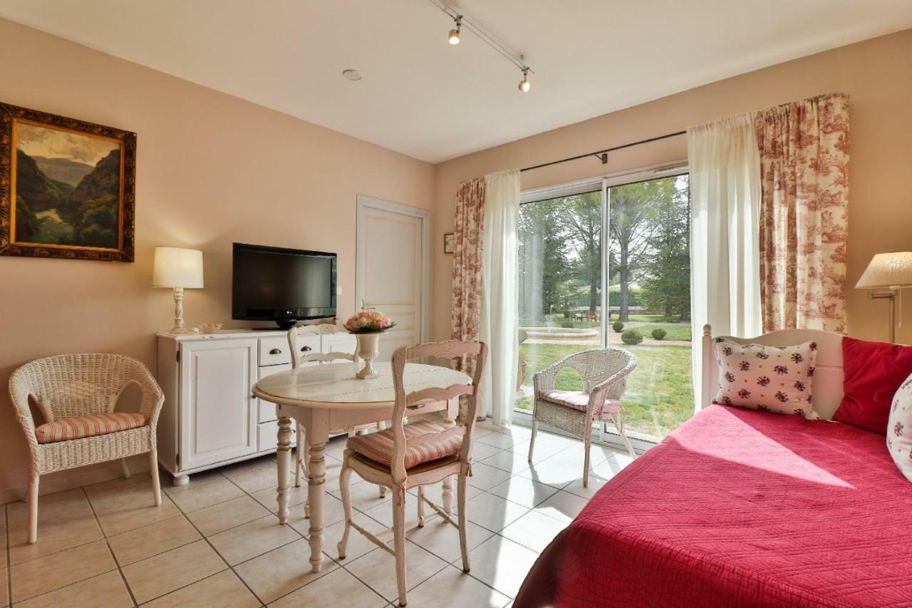 La Milane Bed & Breakfast Cabries Bagian luar foto